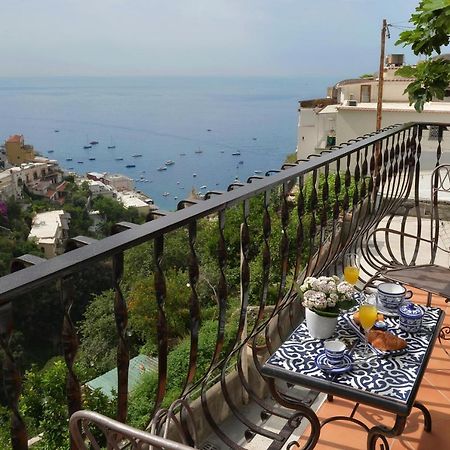 Gema Suites Позитано Екстериор снимка