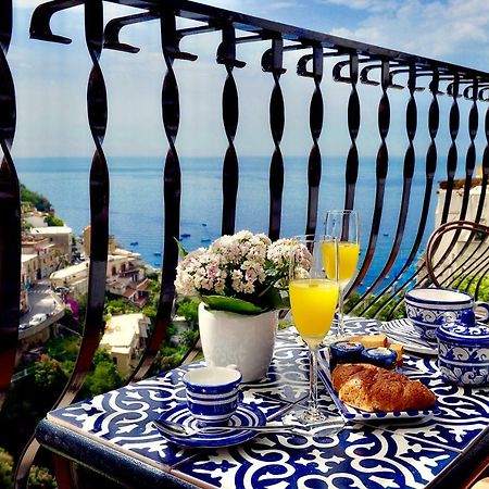 Gema Suites Позитано Екстериор снимка